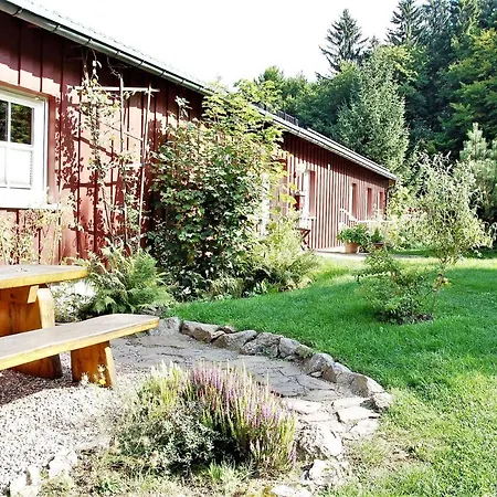 Thueringer Waldidyll * Brotterode-Trusetal